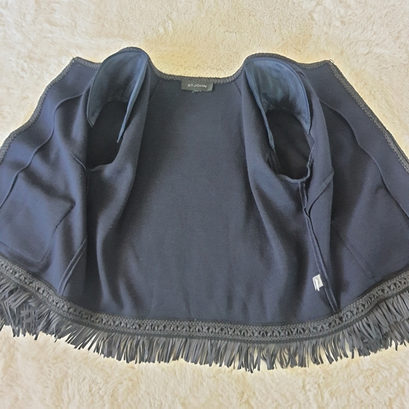 St. John Fringe Trim Jacket Womens Navy Blue Wool Rayon Blend M/L 3/4 Sleeve - Picture 5 of 10
